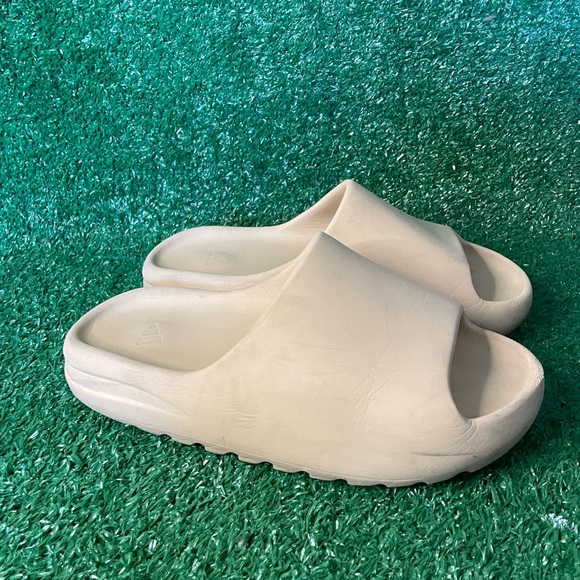 adidas gazelle silver green womens ADIDAS YEEZY SLIDES 'PURE' (1st release)  Locker SF